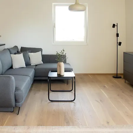 Elmi 22 Apartment *